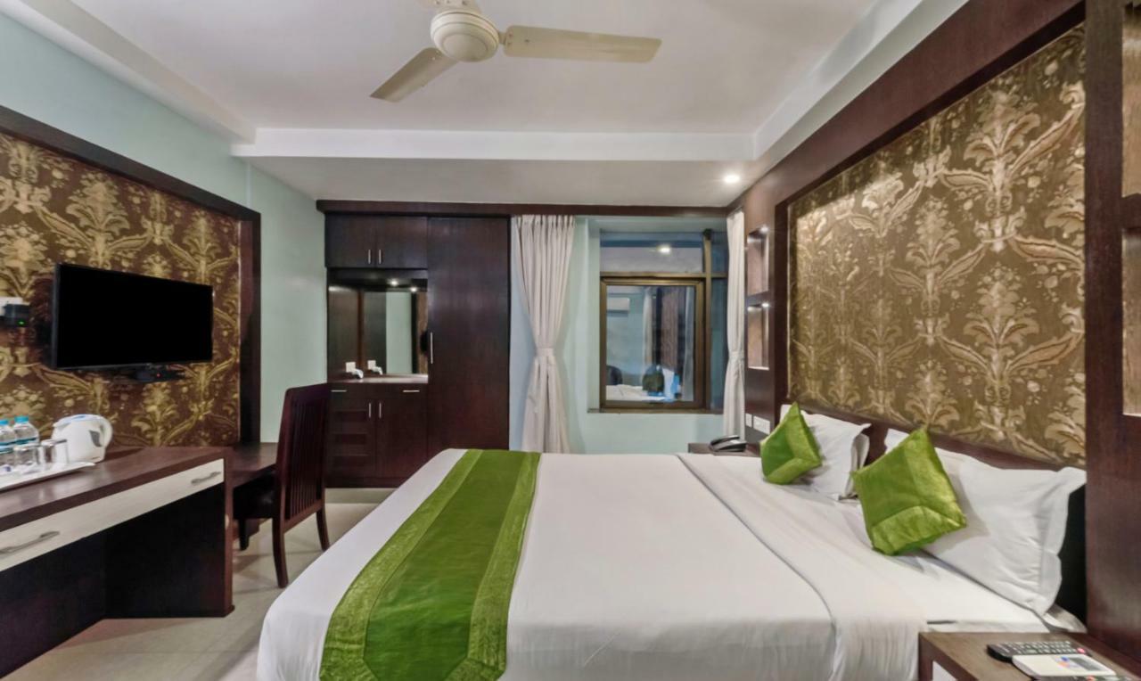 Hotel Oyo 3811 Geetanjali Regency Kalkata Exteriér fotografie