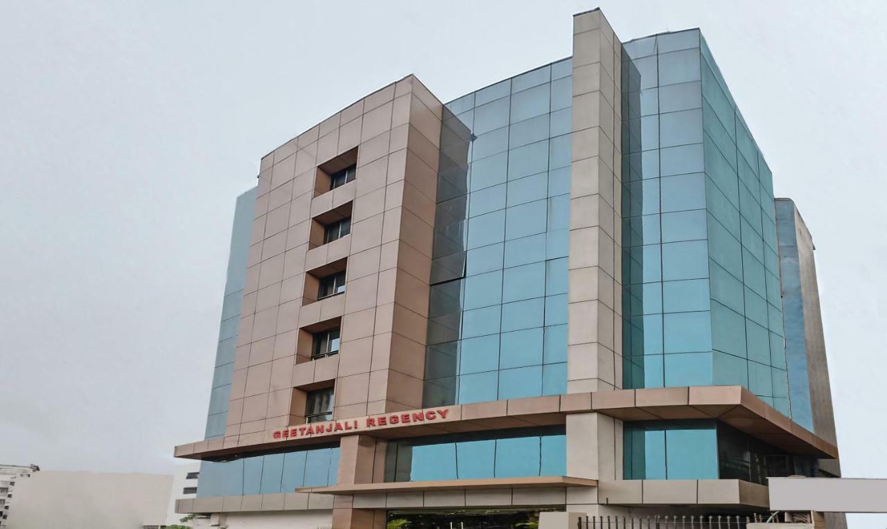 Hotel Oyo 3811 Geetanjali Regency Kalkata Exteriér fotografie