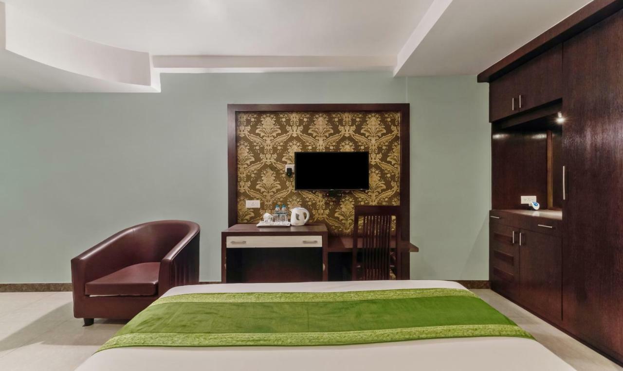 Hotel Oyo 3811 Geetanjali Regency Kalkata Exteriér fotografie
