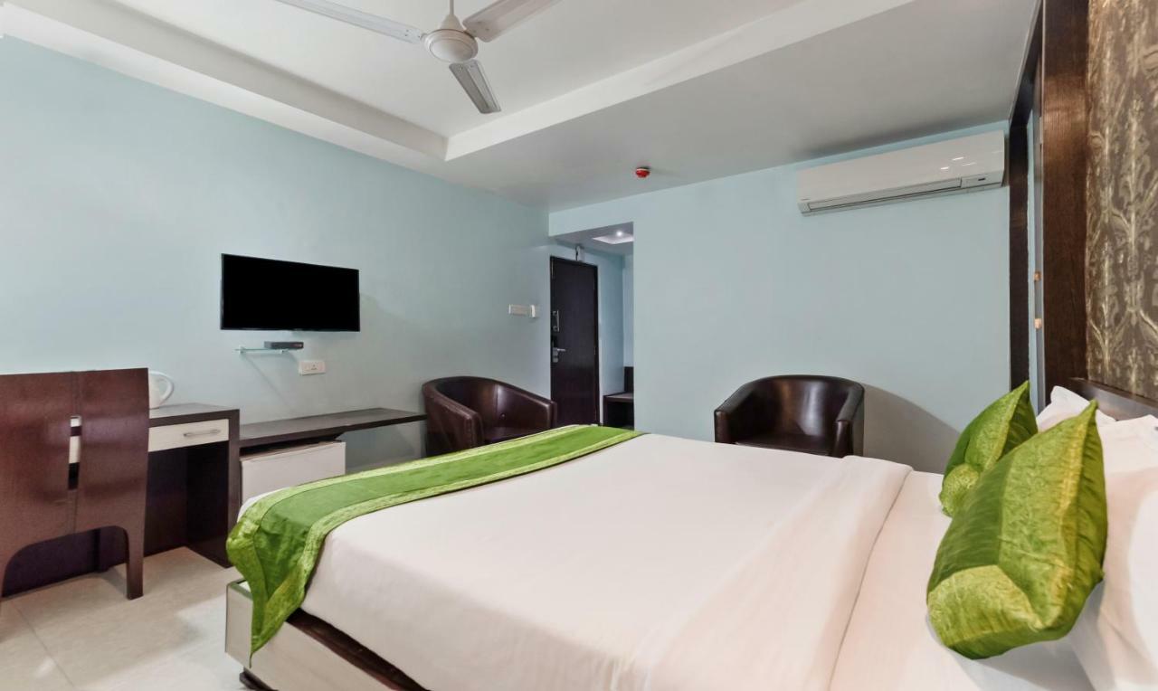 Hotel Oyo 3811 Geetanjali Regency Kalkata Exteriér fotografie