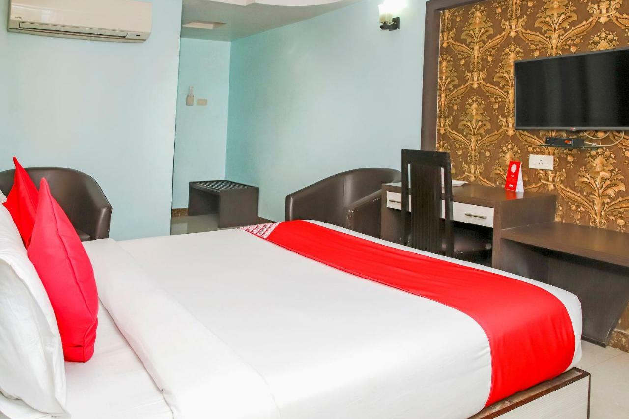 Hotel Oyo 3811 Geetanjali Regency Kalkata Exteriér fotografie