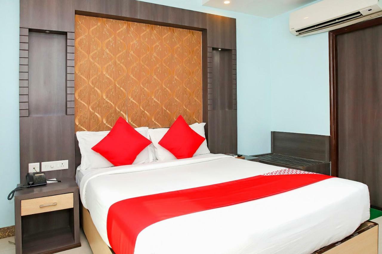 Hotel Oyo 3811 Geetanjali Regency Kalkata Exteriér fotografie
